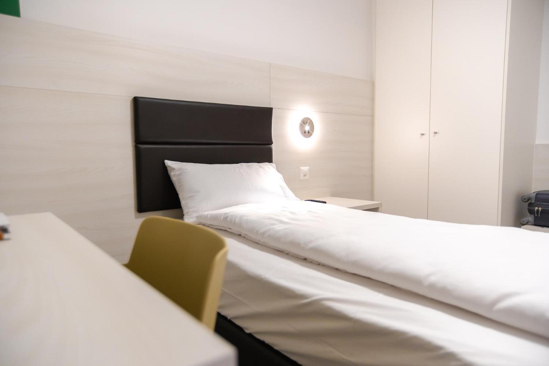 Miralago Locarno Easy Rooms Muralto Pokój zdjęcie
